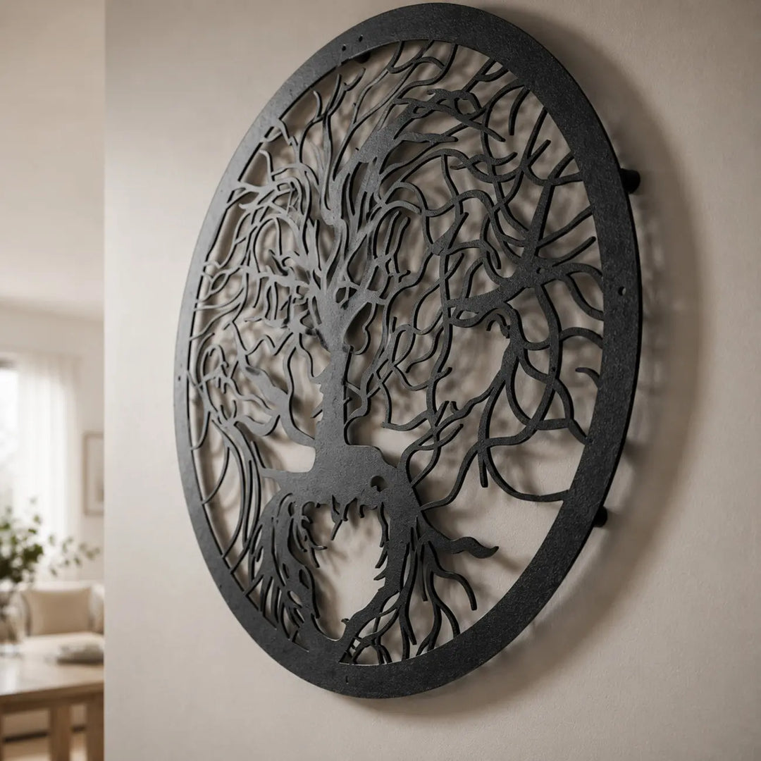 Close-up van het premium 1.5mm dikke staal van de levensboom wandkunst. Close-up of the premium 1.5mm thick steel on the tree of life wall art.