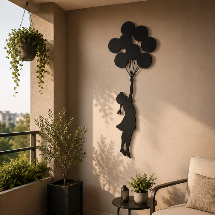 Maak je balkon extra sfeervol en dromerig met deze metalen wanddecoratie. Perfect voor muren op een overdekt balkon.
