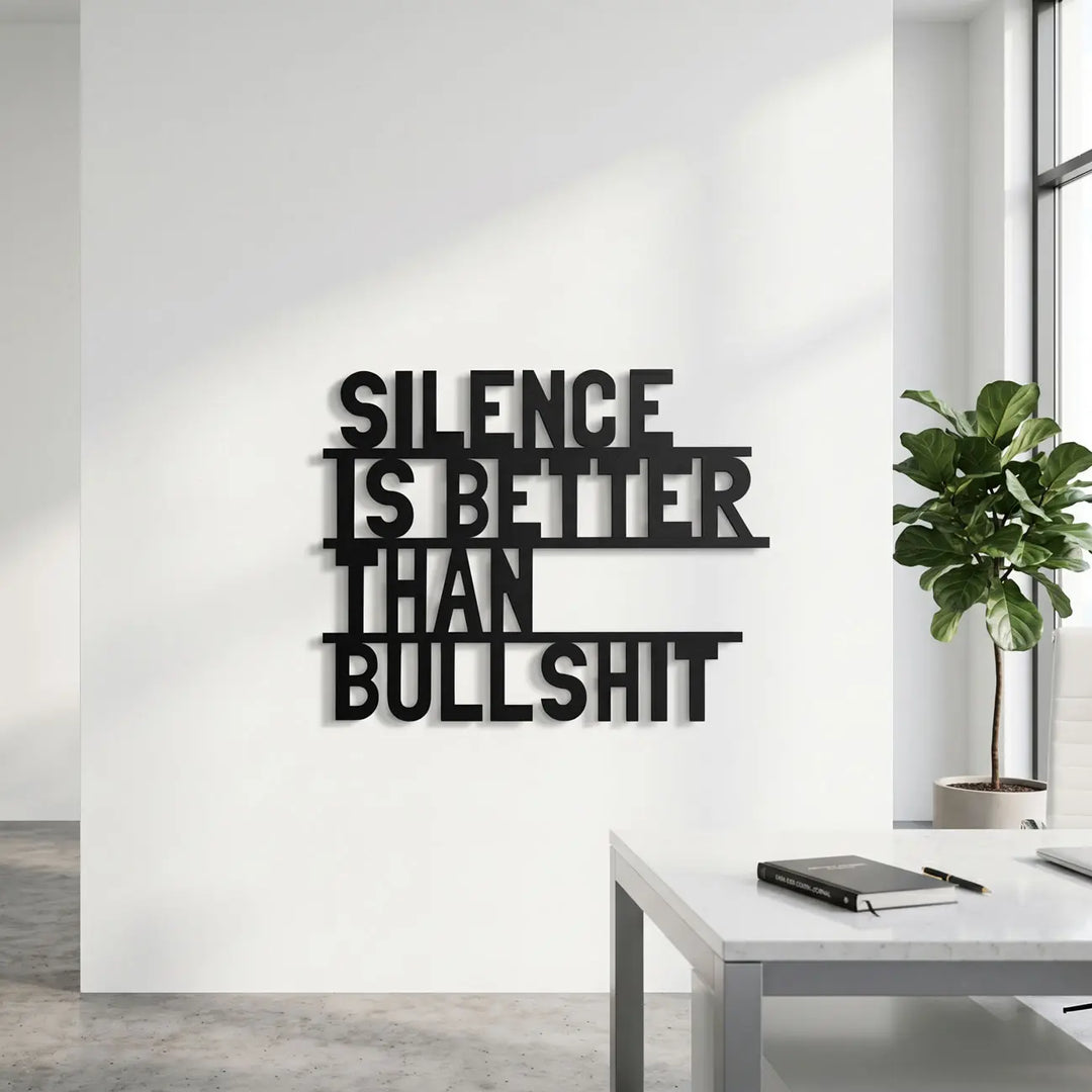 Motiverende metalen quote wanddecoratie voor op kantoor, perfect voor een strakke en professionele werkomgeving.