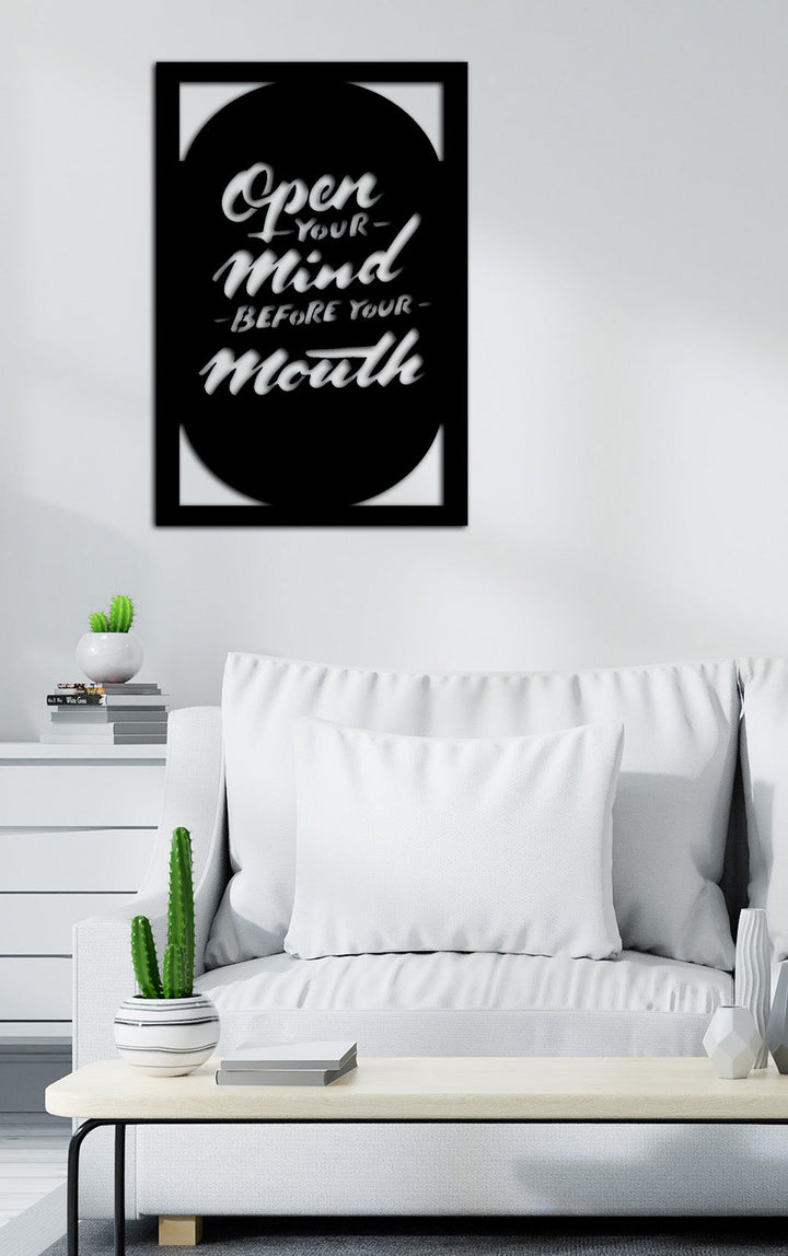Duurzame typografische kunst gemaakt van premium 1.5mm dik staal. Durable typographic art made of premium 1.5mm thick steel.